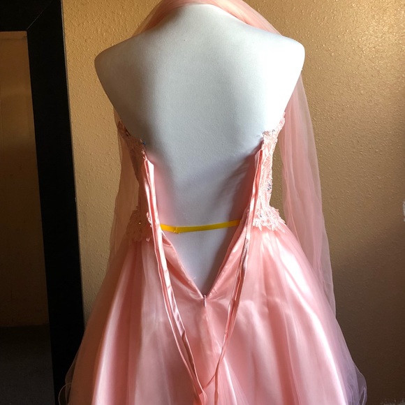 Homecoming Dress - Picture 4 of 8